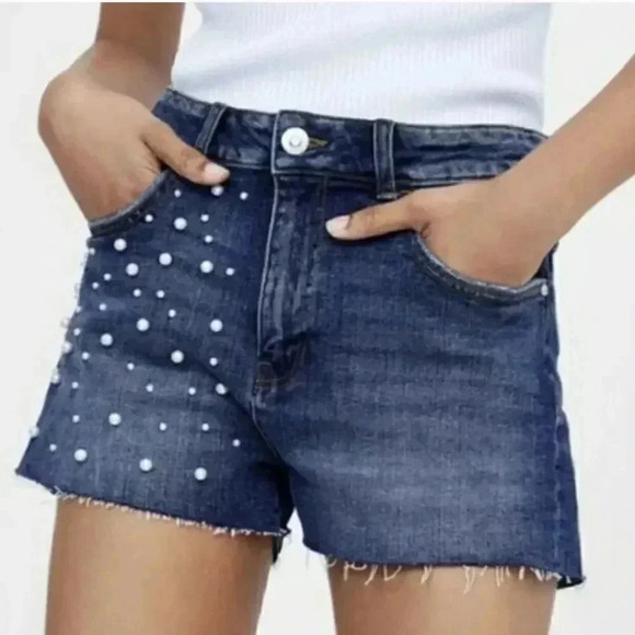 ZARA Basic Z1975 Women's DENIM Pearl Cut Off Jean Shorts Size 4 Mid Rise Frayed - Picture 4 of 10